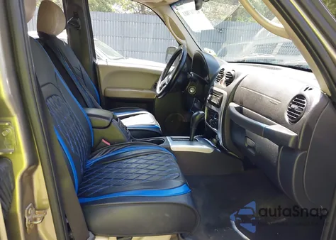 2004 Jeep Liberty Limited z USA, uszkodzony, nr VIN 1J4GL58K04W320182